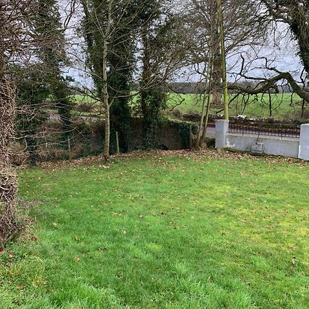 Kits Lodge Crover Cavan Exteriör bild