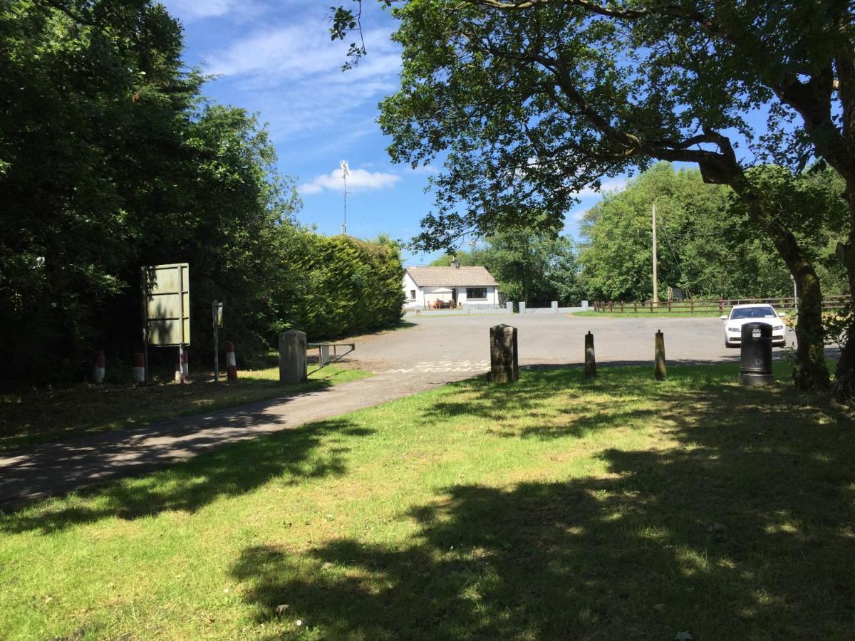 Kits Lodge Crover Cavan Exteriör bild