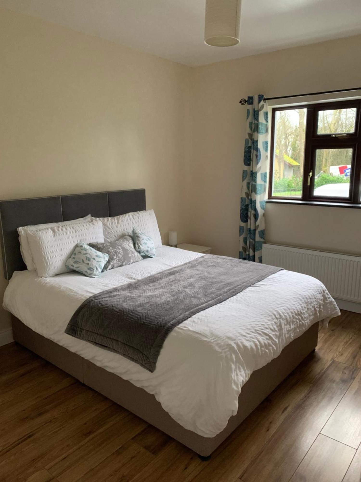 Kits Lodge Crover Cavan Exteriör bild